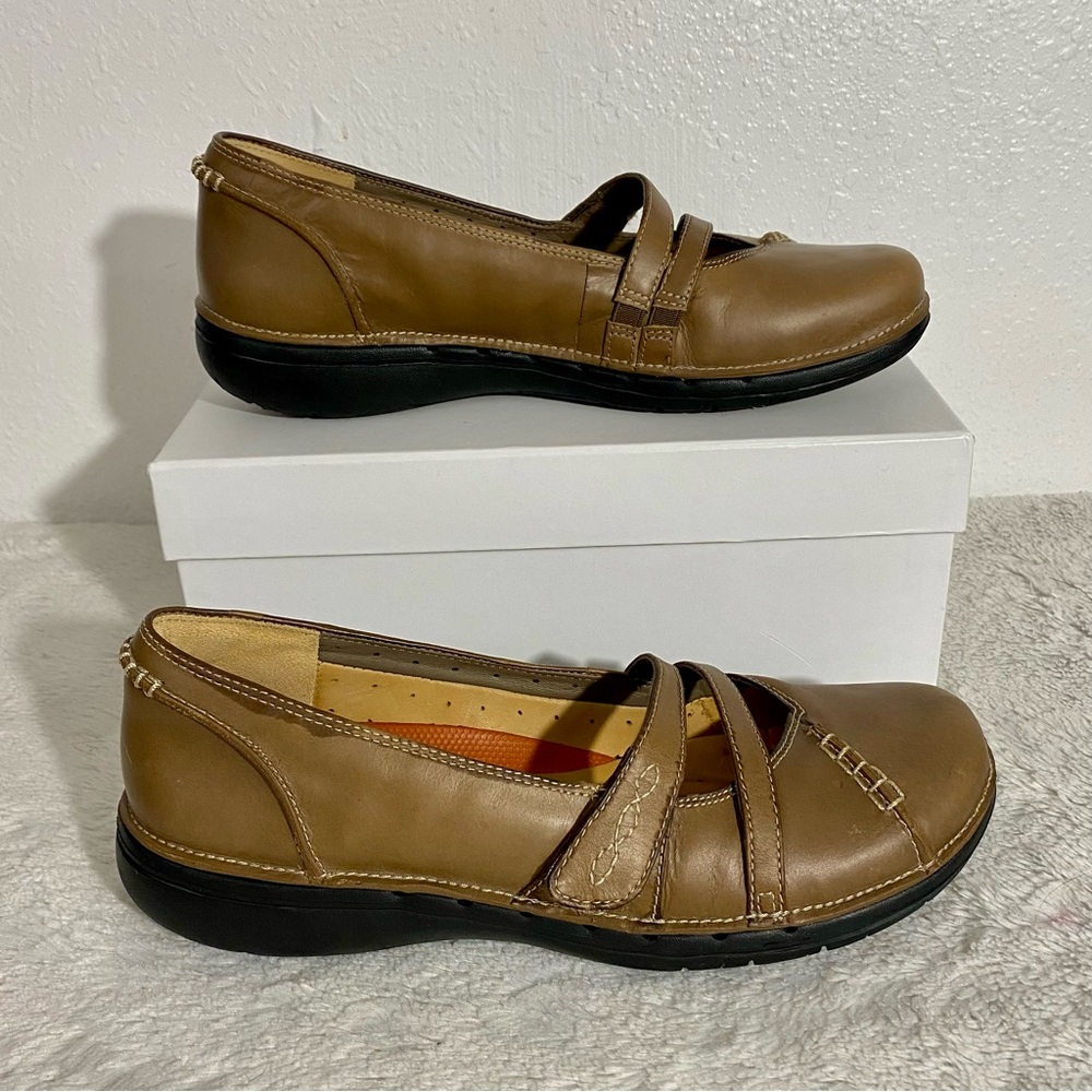 Clarks Unstructured Tan Leather Mary Jane Flats Women’s Size 7.5 M - Picture 3 of 10